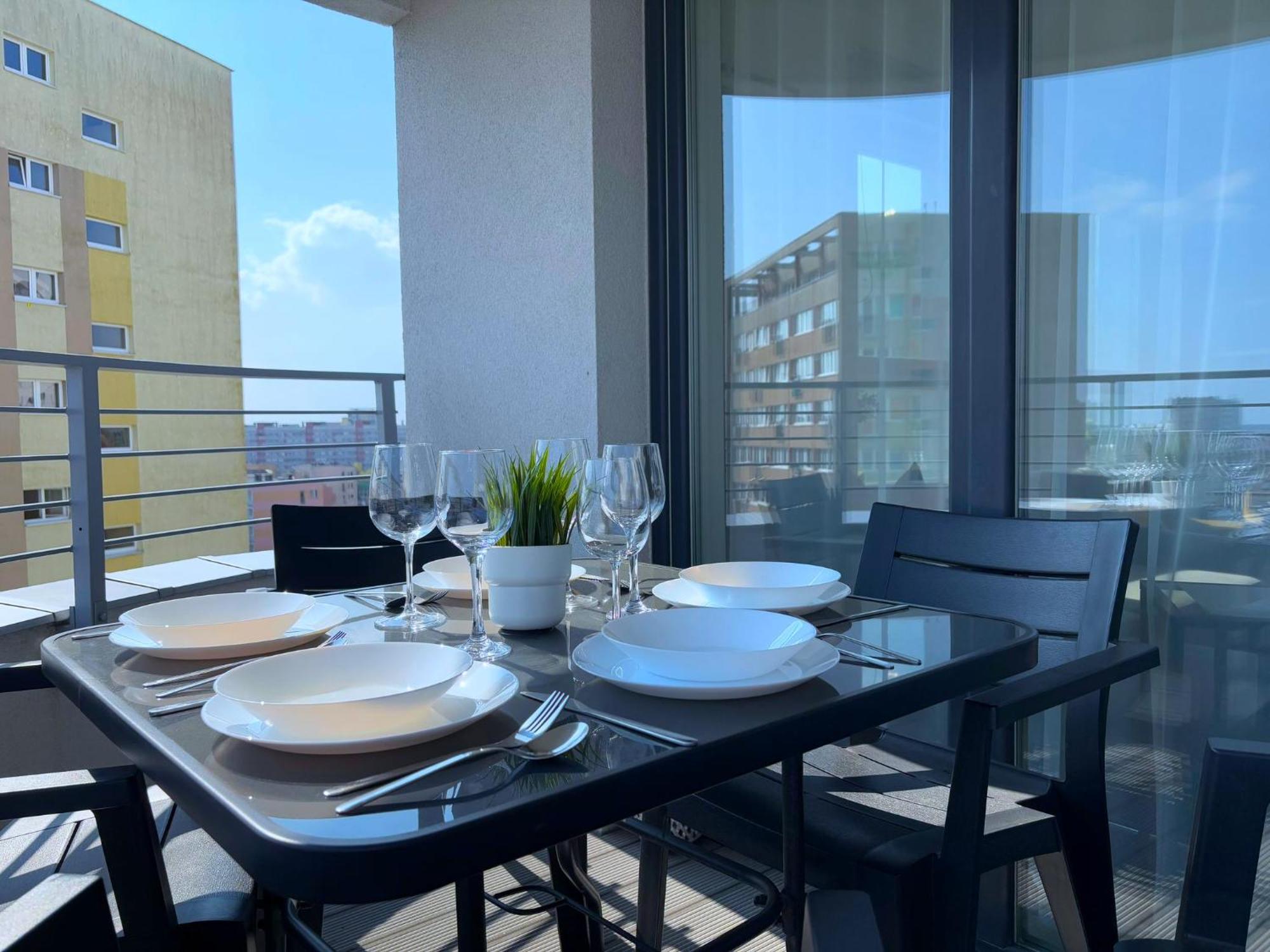 Sun Towers - Apartamenty Bryza - Apartamenty Z Parkingiem Świnoujście  Eksteriør billede